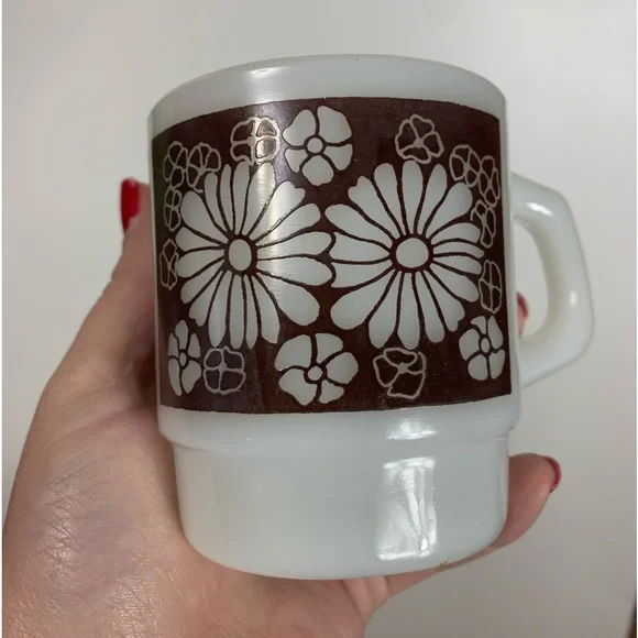 Vtg Anchor Floral Milk Glass Stackable Coffee Mugs USA Oven Proof Brown Lot Of 8 - Picture 11 of 15